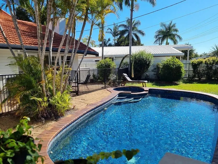 Fab 4Brm Home With Pool A 18 Min Walk To Beach Χρυσή Ακτή 0*,