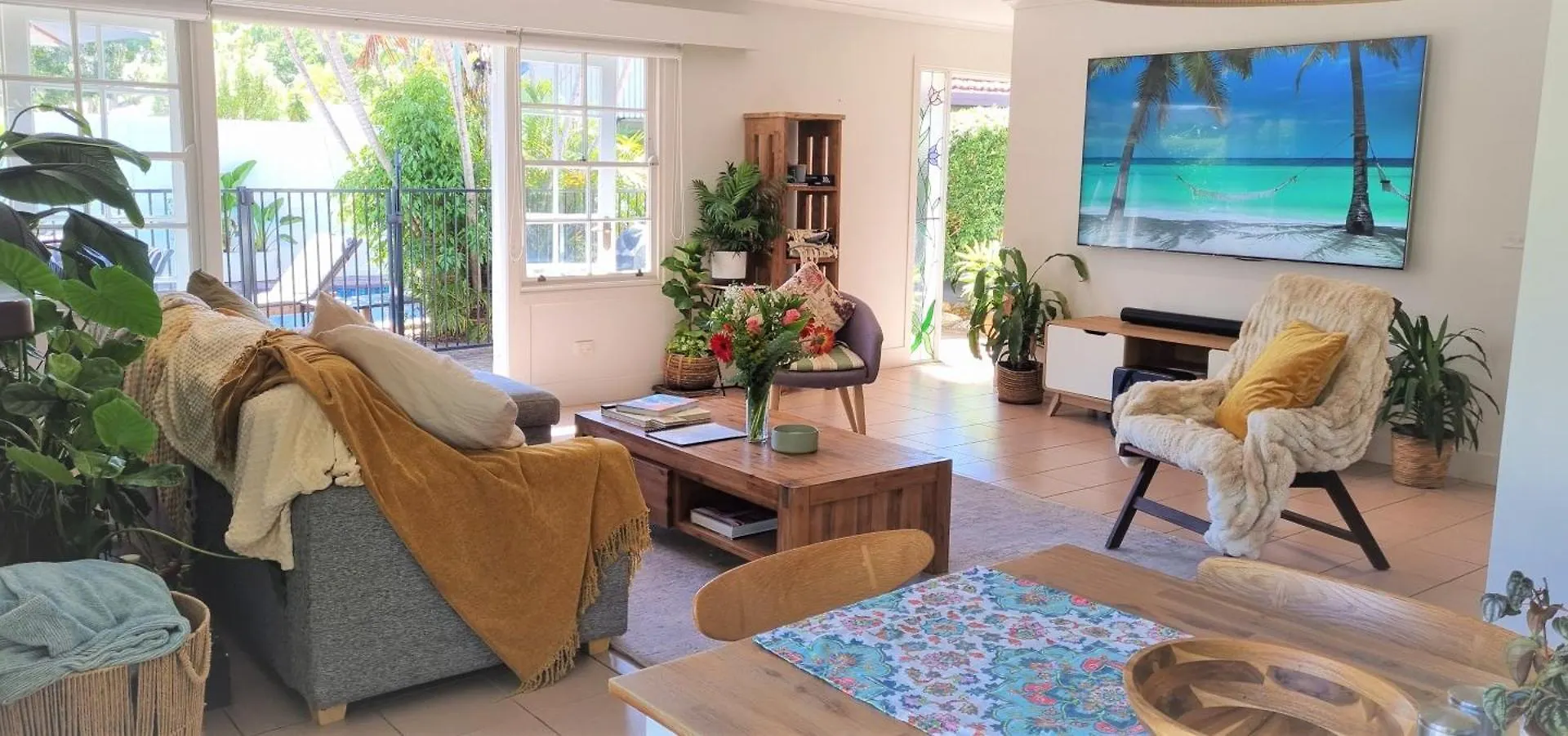 Nyaraló Fab 4Brm Home With Pool A 18 Min Walk To Beach Gold Coast Ausztrália