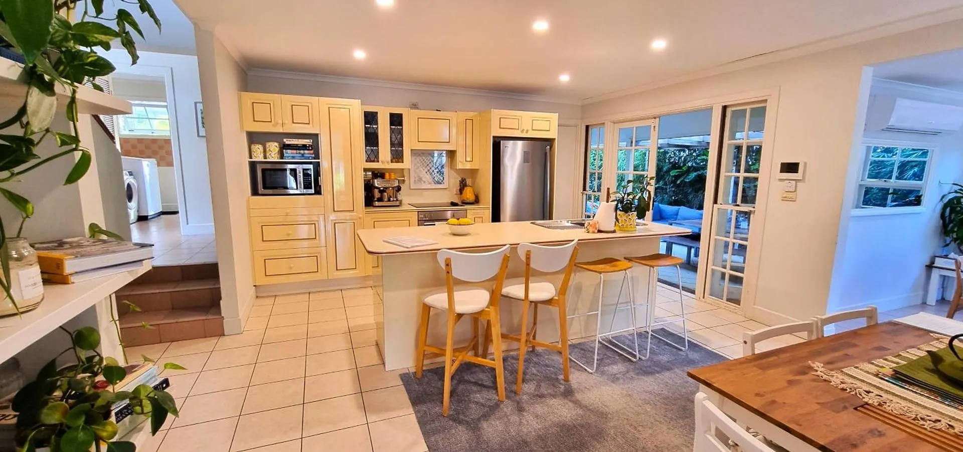 Fab 4Brm Home With Pool A 18 Min Walk To Beach Gold Coast Ausztrália
